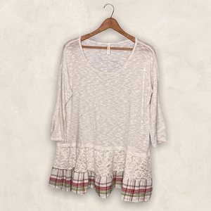 Orange Creek Large L Cream Lace Plaid Trim Tiered Hem Stretch Knit Tunic‎ Top